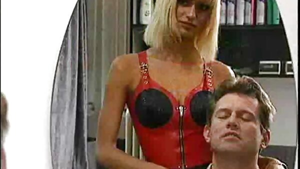 Hardcore-Lesben-BDSM-Video mit der blonden Herrin und der asiatischen dicke titten free porn devoten Christy Love