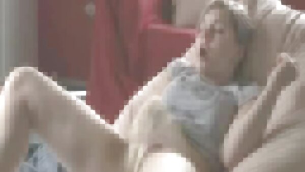 Fahrlehrer fickt vollbusige Schlampe kostenlose porn movie Sofi Ryan und spritzt auf ihre Krüge
